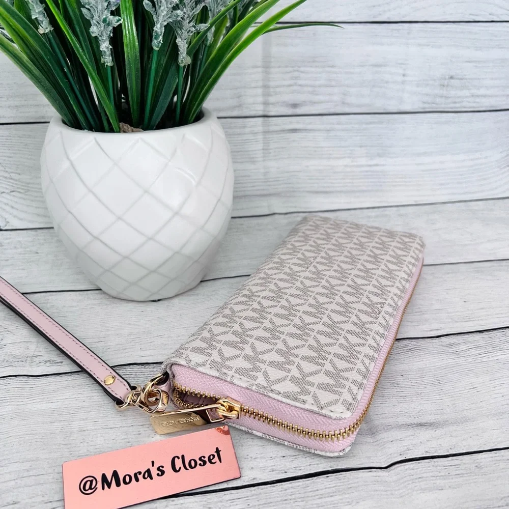 🦋Michael Kors Wallet - Picture 3 of 8
